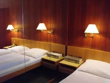 Hohenstauffen Hotel 3*