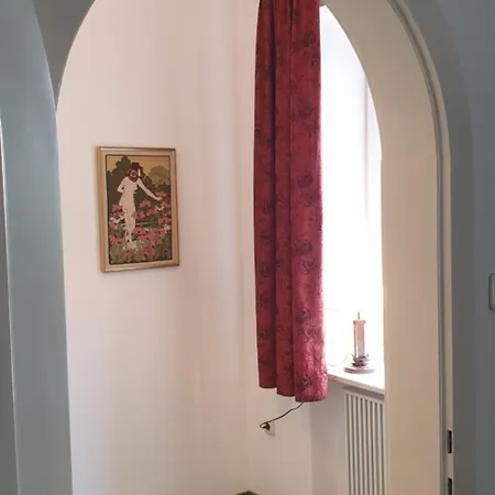 Hotel Hohenstauffen 3*