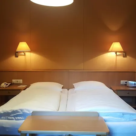 Hotel Hohenstauffen Salisburgo