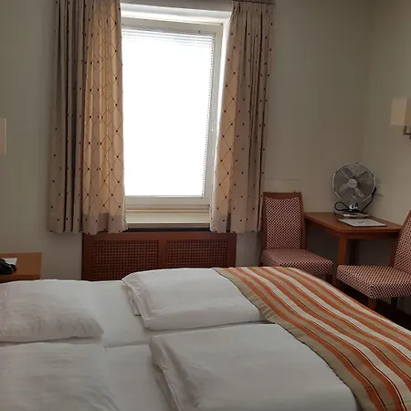 Hohenstauffen Hotel Salisburgo