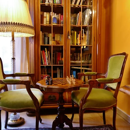 Hohenstauffen Hotel 3*