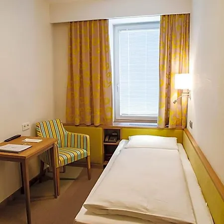 Hohenstauffen 3*