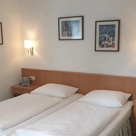 Hohenstauffen 3*