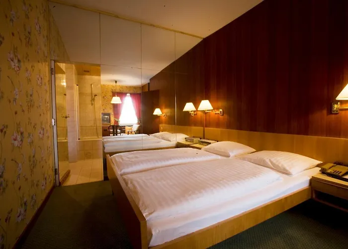 호헨스타우펜 3*