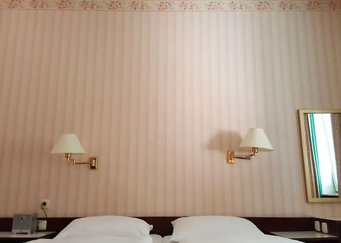 호헨스타우펜 3*