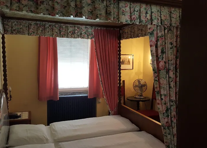 호헨스타우펜 3*