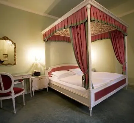 Hohenstauffen Hotel
