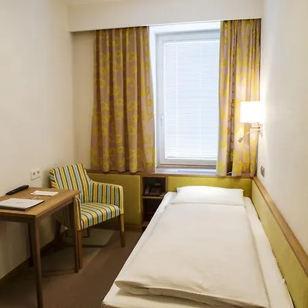 Hohenstauffen Hotel